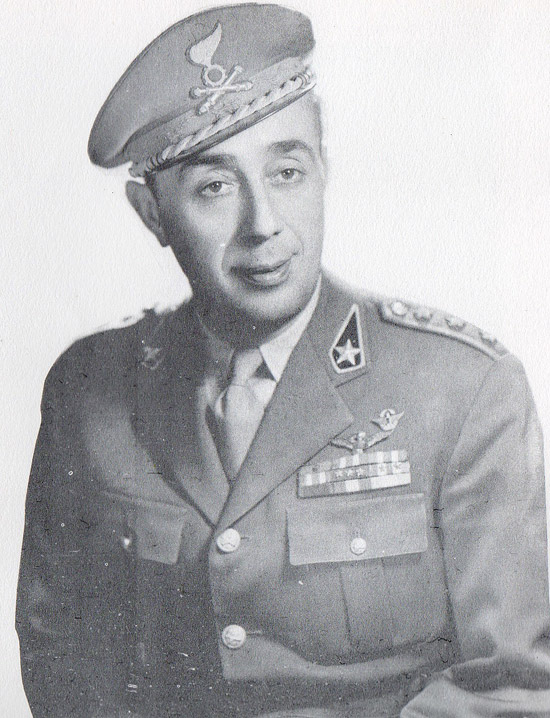 Gen. Francesco Muscarà il fondatore dell’Aves